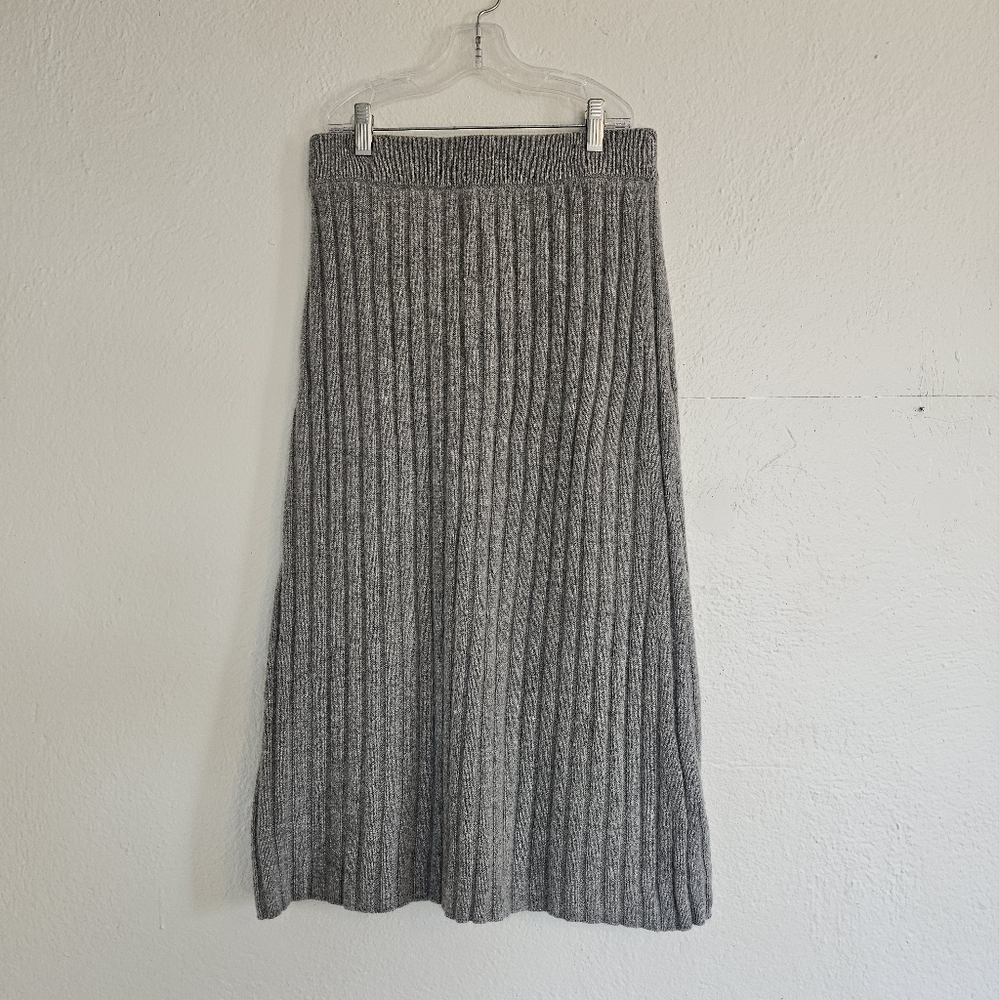 Quince Medium Mongolian Cashmere Midi Skirt EUC